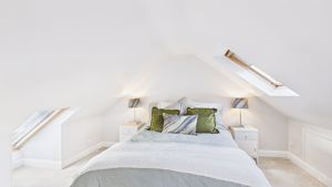 Photo 19- click for photo gallery